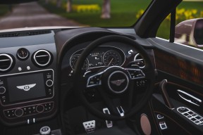 开云体育在线赛事直播-_赛后盛宴：运动员互动与粉丝大合影_，运动员合照